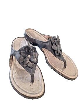 Ecco Women's Black Metallic Floral Flip Flop Style Sandals EU 40 9/9.5